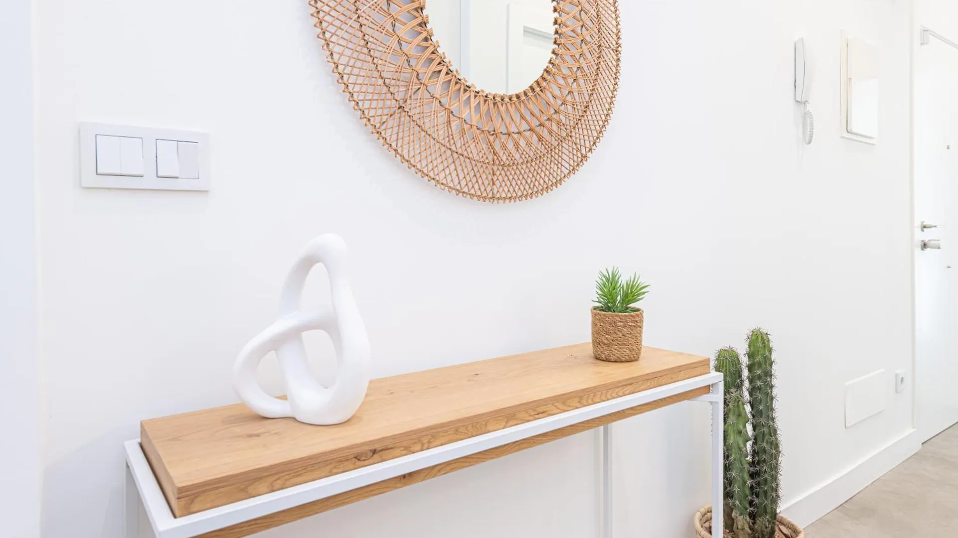 Wintowinrentals Goleta Suites 0A Malaga